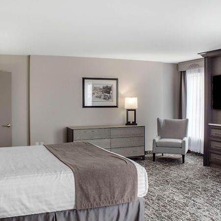 Chateau Moncton Trademark Collection By Wyndham Exteriör bild
