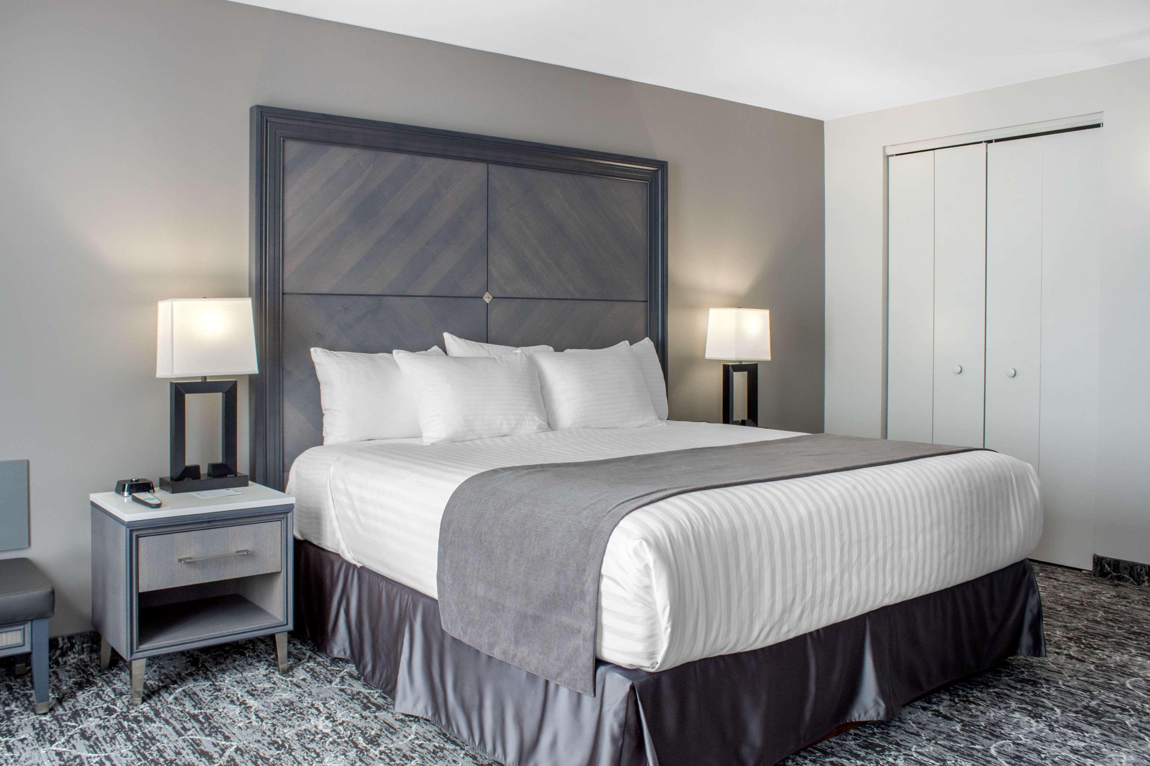 Chateau Moncton Trademark Collection By Wyndham Exteriör bild