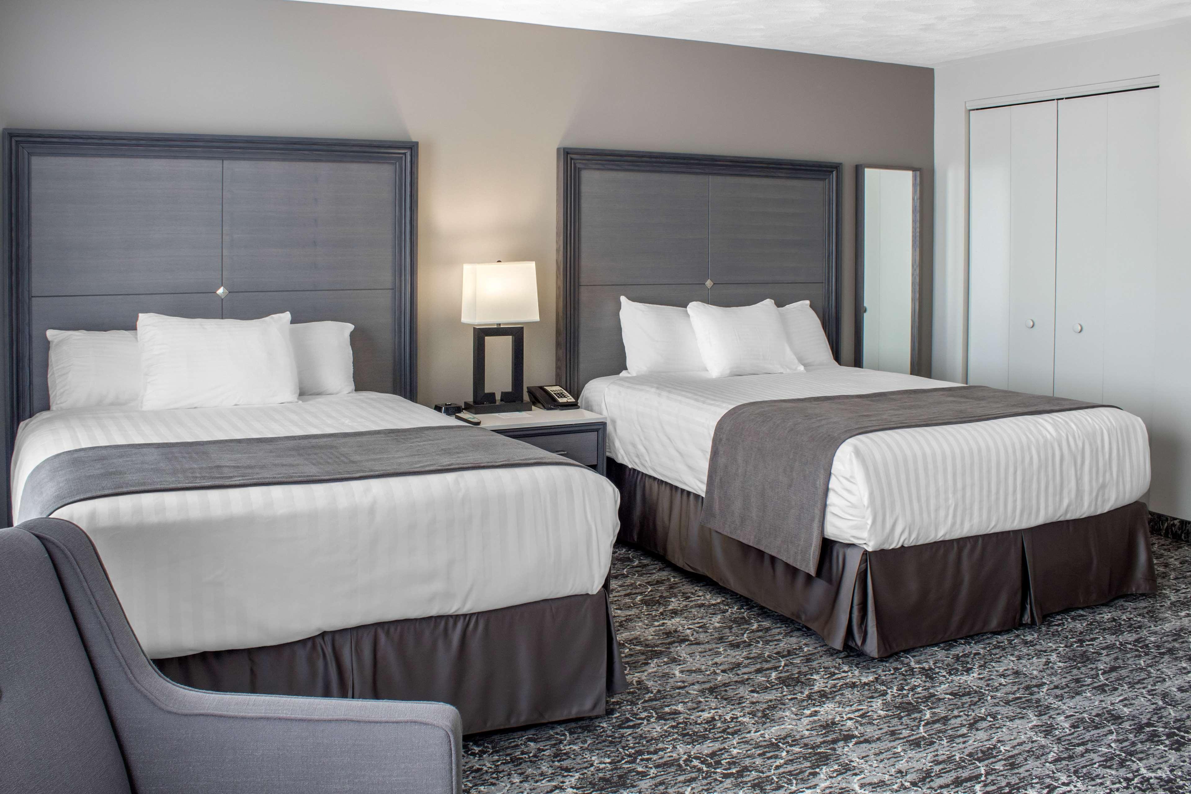 Chateau Moncton Trademark Collection By Wyndham Exteriör bild