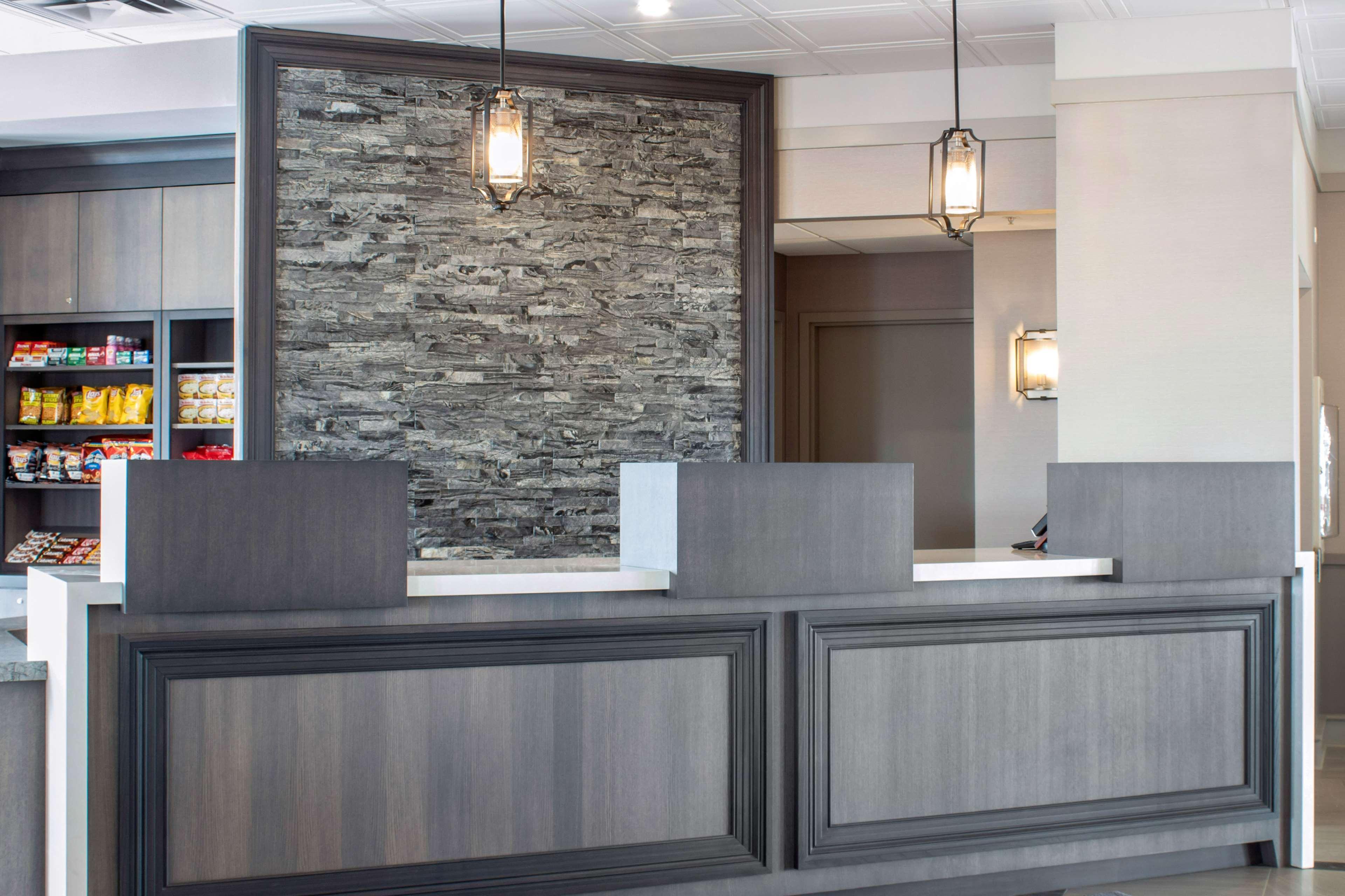 Chateau Moncton Trademark Collection By Wyndham Exteriör bild